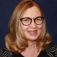 Dr Donna Challinor